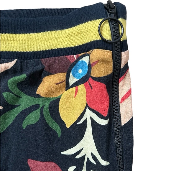 Farm Rio Anthropologie Women's Floral High Waisted Bell Bottom Pants - Picture 6 of 9